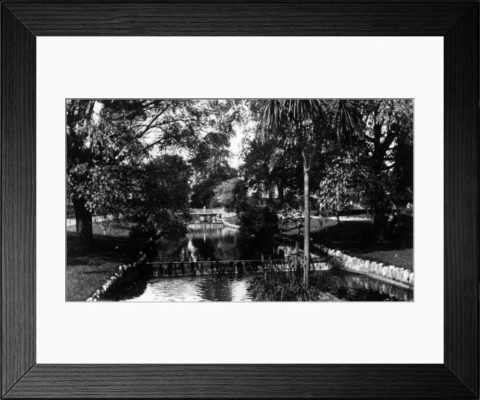 Framed Print : Dawlish, Devon 1926. Tyrell Collection Framed Print : Dawlish, Devon 1926. Tyrell Collection