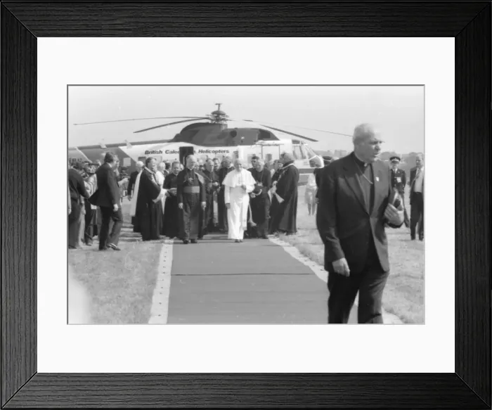 Framed Print : Pope John Paul IIs visit to Coventry Airport for a mid-morning mass. 30th May 1982 Framed Print : Pope John Paul IIs visit to Coventry Airport for a mid-morning mass. 30th May 1982