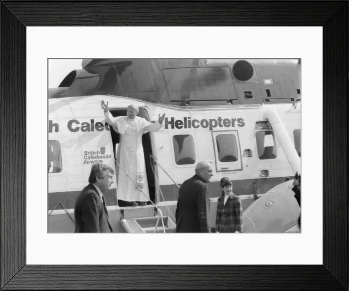 Framed Print : Pope John Paul IIs visit to Coventry Airport for a mid-morning mass. 30th May 1982 Framed Print : Pope John Paul IIs visit to Coventry Airport for a mid-morning mass. 30th May 1982