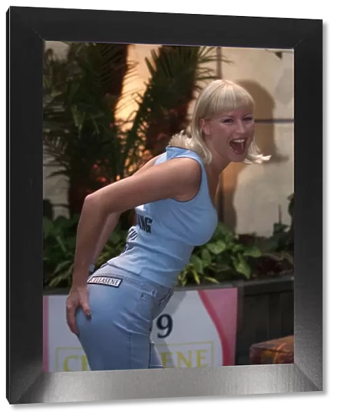 Denise Van Outen October 1999 wins Rear of the Year1999