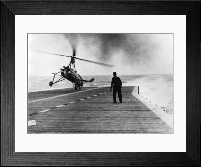Framed Print : Aviation, Autogiro. The take-off, made diagonally so as to avoid the gun turrets Framed Print : Aviation, Autogiro. The take-off, made diagonally so as to avoid the gun turrets