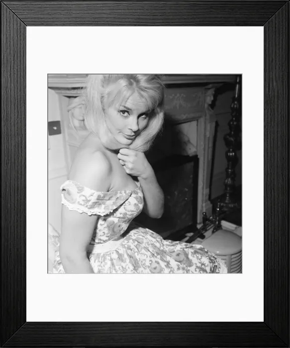 Framed Print : Elke Sommer, German actress aged 19 years old, in London to shoot scenes for new film