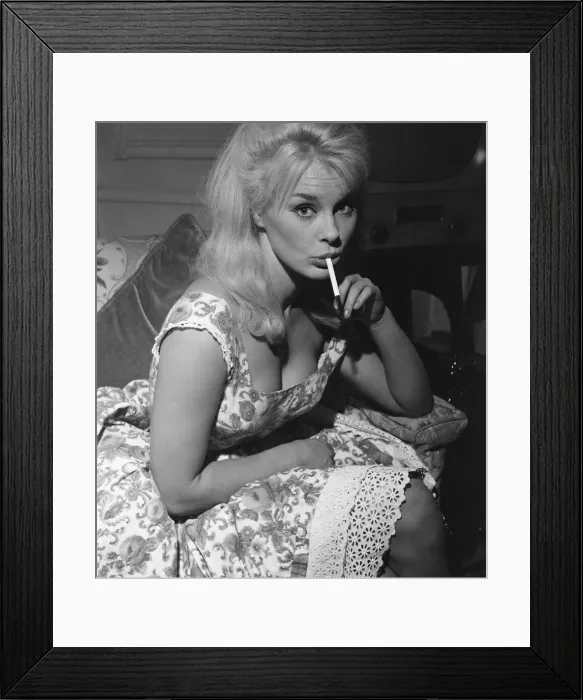 Framed Print : Elke Sommer, German actress aged 19 years old, in London to shoot scenes for new film Framed Print : Elke Sommer, German actress aged 19 years old, in London to shoot scenes for new film
