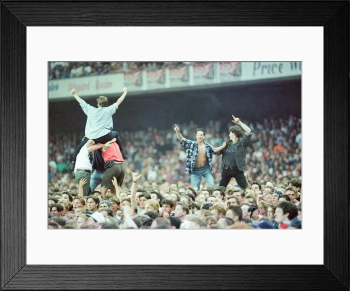 Framed Print : U2 Concert, Zoo TV Tour, Cardiff Arms Park, Cardiff, Wales, Wednesday 18th August 1993