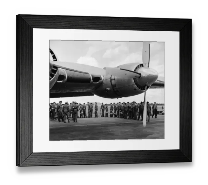 Framed Print : Suez Crisis 1956 Men of the Duke of Wellington Regiment (1st Battalion