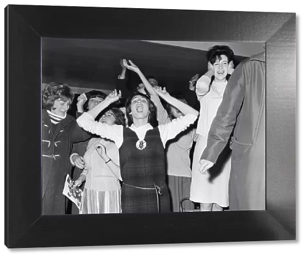 The Beatles Autumn 1963 UK Tour, De Montfort Hall, Leicester, Sunday 1st December 1963