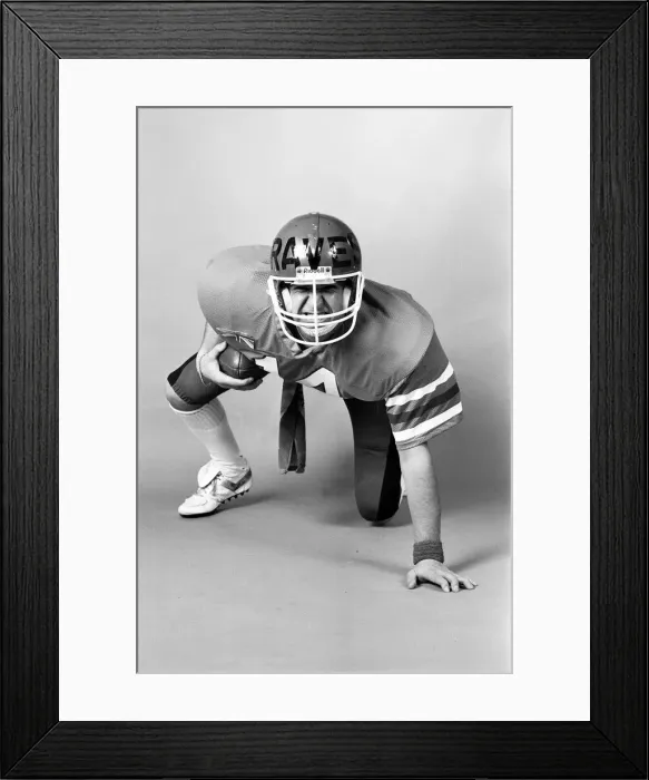 Framed Print : Snooker player Tony Knowles dressed as an America footballer. 19th January 1986 Framed Print : Snooker player Tony Knowles dressed as an America footballer. 19th January 1986