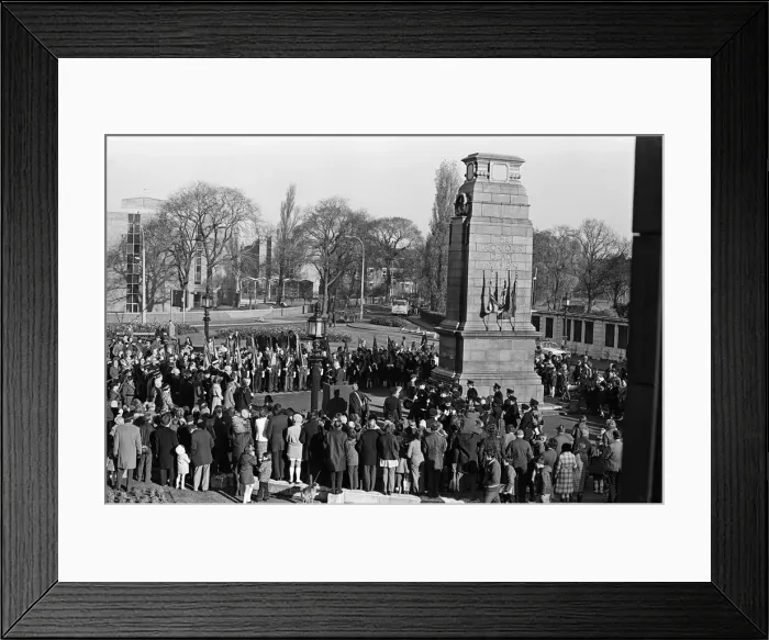 Framed Print : Remembrance Sunday, Middlesbrough. 11th November 1973 Framed Print : Remembrance Sunday, Middlesbrough. 11th November 1973