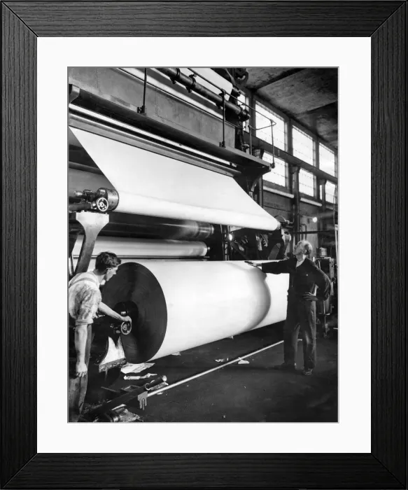 Framed Print : At the paper mills of Messrs. Albert E. Reed and Co. at Aylesford, Kent Framed Print : At the paper mills of Messrs. Albert E. Reed and Co. at Aylesford, Kent