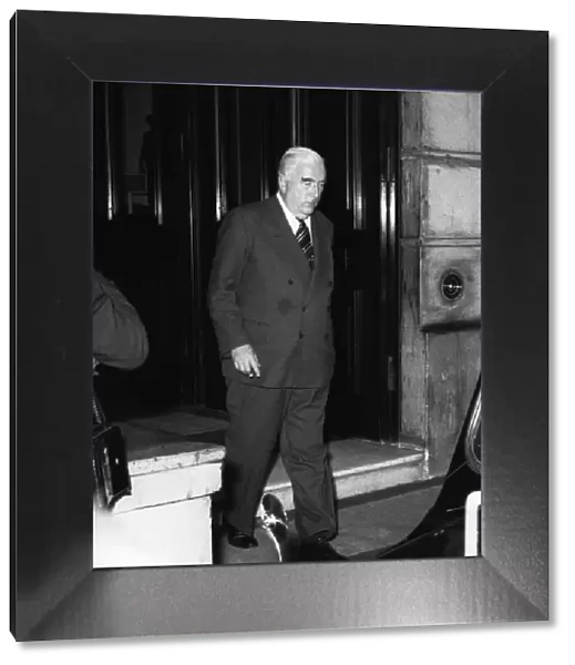 Suez Crisis 1956 The Australian Prime Minister, Mr Menzies