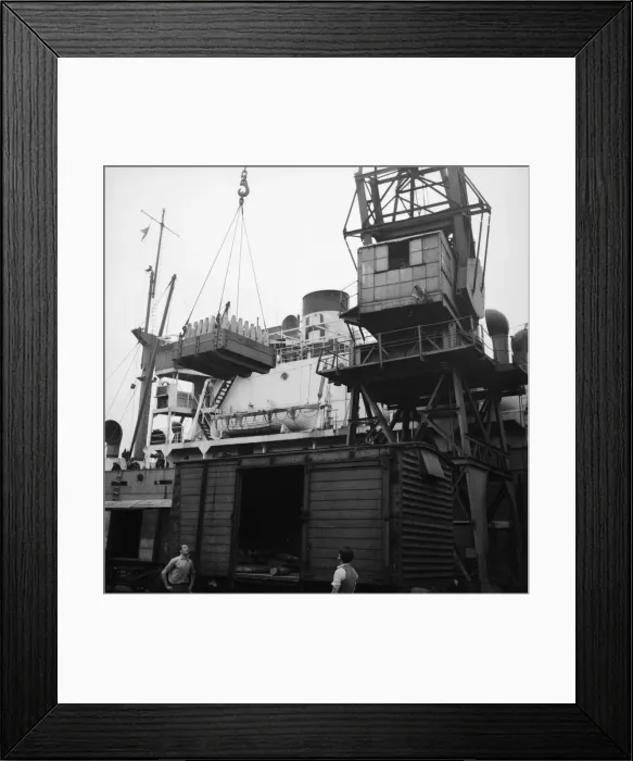 Framed Print : Suez Crisis 1956 Dockers putting 80lb shells into crates marked Framed Print : Suez Crisis 1956 Dockers putting 80lb shells into crates marked