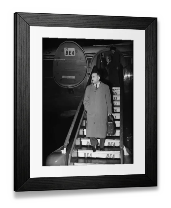 Framed Print : Suez Crisis 1956 Nassers chief political advisor, Wing Commander Ali Sabry Framed Print : Suez Crisis 1956 Nassers chief political advisor, Wing Commander Ali Sabry