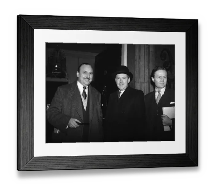Framed Print : Suez Crisis 1956 L - R Alfred Robens, Hugh Gaitskell