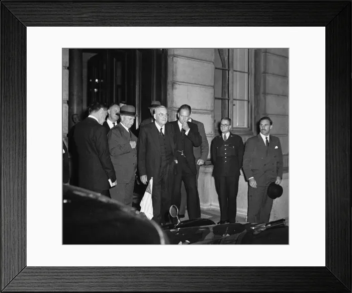 Framed Print : Suez Crisis 1956 Suez Conference at Lancaster House John Foster Dulles Framed Print : Suez Crisis 1956 Suez Conference at Lancaster House John Foster Dulles