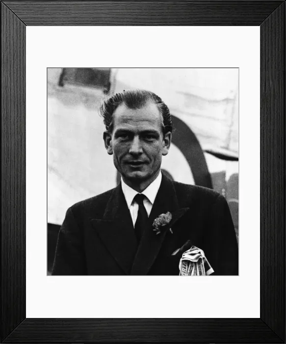 Framed Print : Suez Crisis 1956 Anthony Nutting the Secretary of State for Foreign Affairs Framed Print : Suez Crisis 1956 Anthony Nutting the Secretary of State for Foreign Affairs