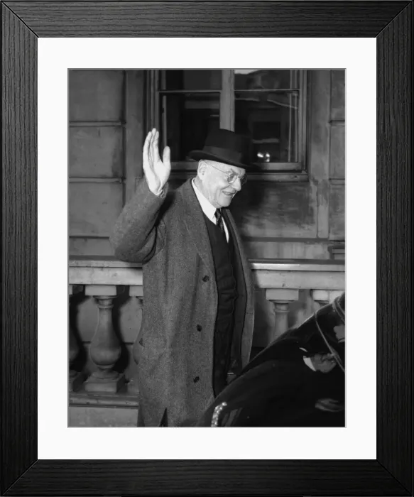 Framed Print : Suez Crisis 1956 John Foster Dulles leaving the Suez Conference at Lancaster House