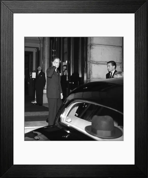 Framed Print : Suez Crisis 1956 Anthony Eden arrives at Lancaster House for the Suez Conference Framed Print : Suez Crisis 1956 Anthony Eden arrives at Lancaster House for the Suez Conference