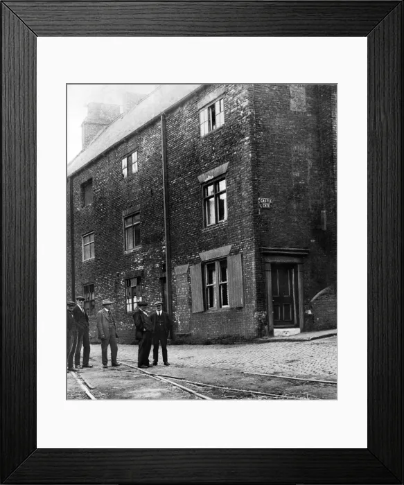 Framed Print : Castle Gate, Stockton. Preparations for the centenary of of the world Framed Print : Castle Gate, Stockton. Preparations for the centenary of of the world