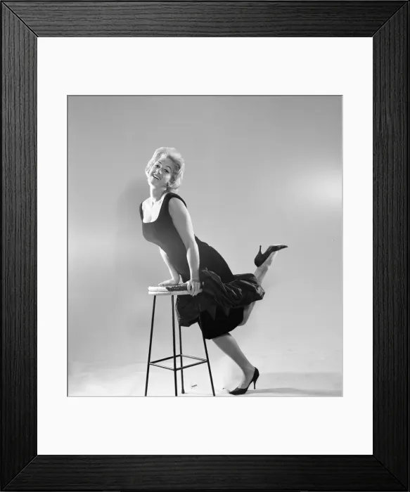 Framed Print : Liz Fraser, English actress, Pictured at Daily Mirror Studio, London Framed Print : Liz Fraser, English actress, Pictured at Daily Mirror Studio, London