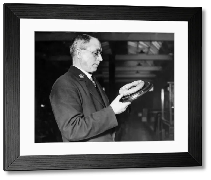 Framed Print : Relics of great inventors, part of an exhibition at the Science Museum Framed Print : Relics of great inventors, part of an exhibition at the Science Museum