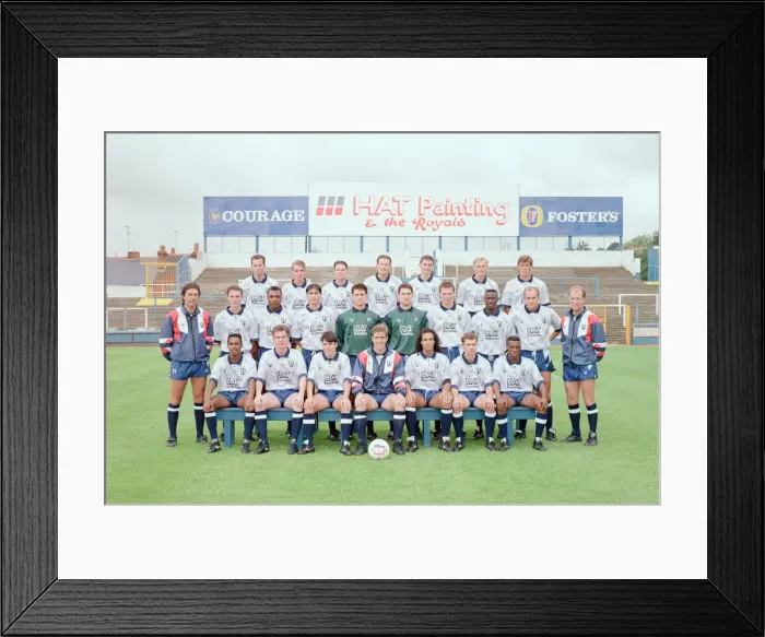 Framed Print : Reading FC 1991 / 92, pre-season photocall at Elm Park, Tuesday 6th August 1991 Framed Print : Reading FC 1991 / 92, pre-season photocall at Elm Park, Tuesday 6th August 1991