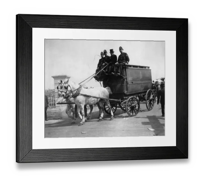 Framed Print : Prison van arriving at Epsom Course, on Derby Day. this is used as a temporary prison for