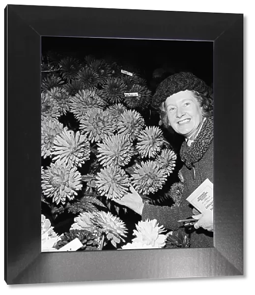 Stokesley show, lady with flowers. 1973