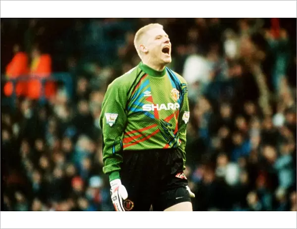 Peter Schmeichel football Manchester United and Denmark goalkeeper shouting at his