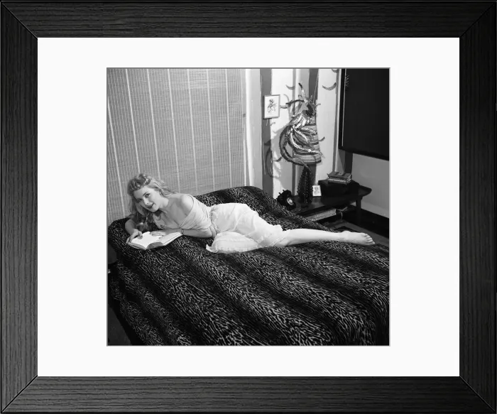 Framed Print : 22-year-old Leigh Madison has travelled to so many countries during her dancing career Framed Print : 22-year-old Leigh Madison has travelled to so many countries during her dancing career