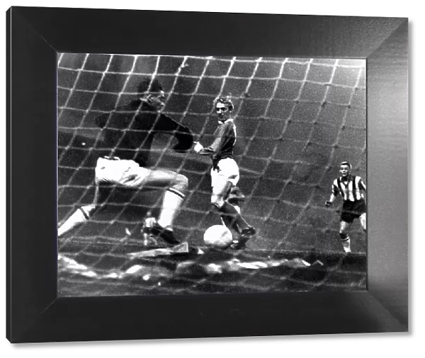 Manchester United v Willem II - 1963 Denis Law