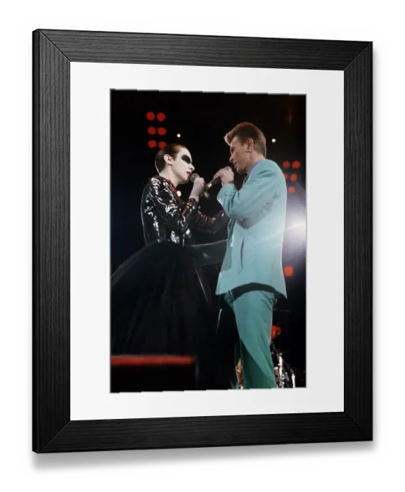 Framed Print : David Bowie and Annie Lennox perform Under Pressure the famous Bowie Queen song Framed Print : David Bowie and Annie Lennox perform Under Pressure the famous Bowie Queen song