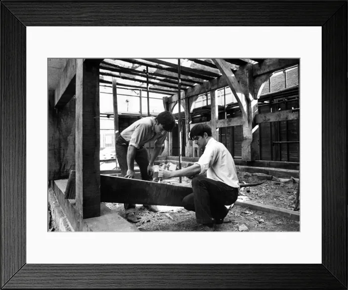 Framed Print : Colin Fellows and Eddie Lenehan are retracing the work of medieval craftsmen Framed Print : Colin Fellows and Eddie Lenehan are retracing the work of medieval craftsmen