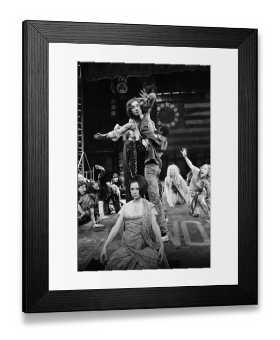 Framed Print : Picture shows the cast of Hair, The Musical. Shaftesbury Theatre in London Framed Print : Picture shows the cast of Hair, The Musical. Shaftesbury Theatre in London