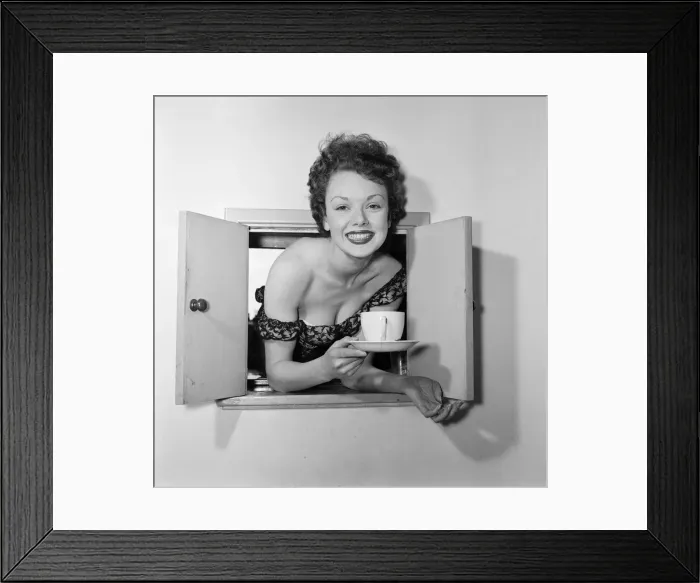 Framed Print : Singer Pauline Shepherd. 14th February 1957 Framed Print : Singer Pauline Shepherd. 14th February 1957