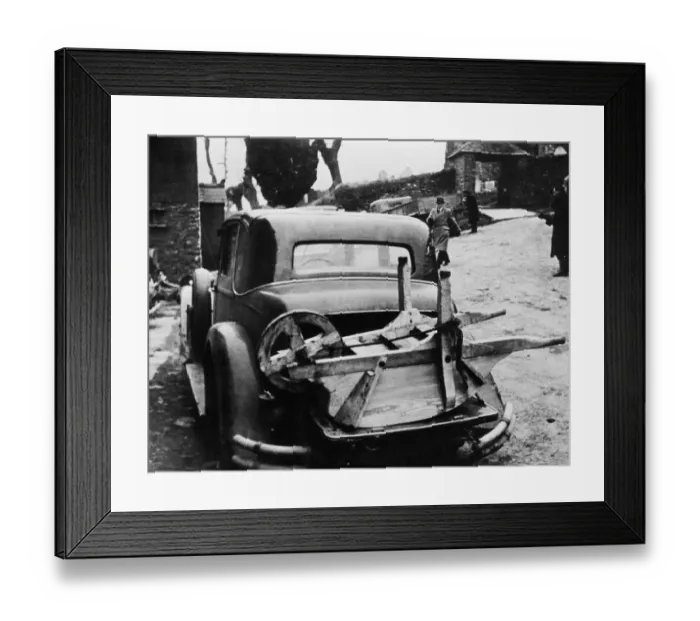 Framed Print : One Blackawton resident decides to take their wheel barrow with them as the evacuation of Framed Print : One Blackawton resident decides to take their wheel barrow with them as the evacuation of