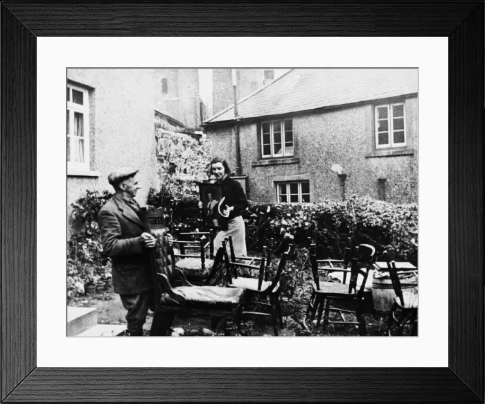 Framed Print : South Hams Evacuation. On the November the 4th Devon County Council were informed Framed Print : South Hams Evacuation. On the November the 4th Devon County Council were informed