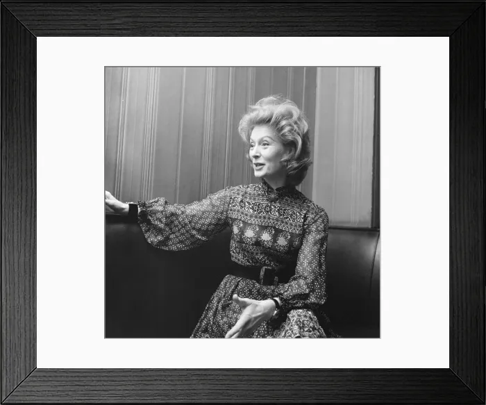 Framed Print : Moira Shearer in Teesside, December 1972. Our Picture Shows