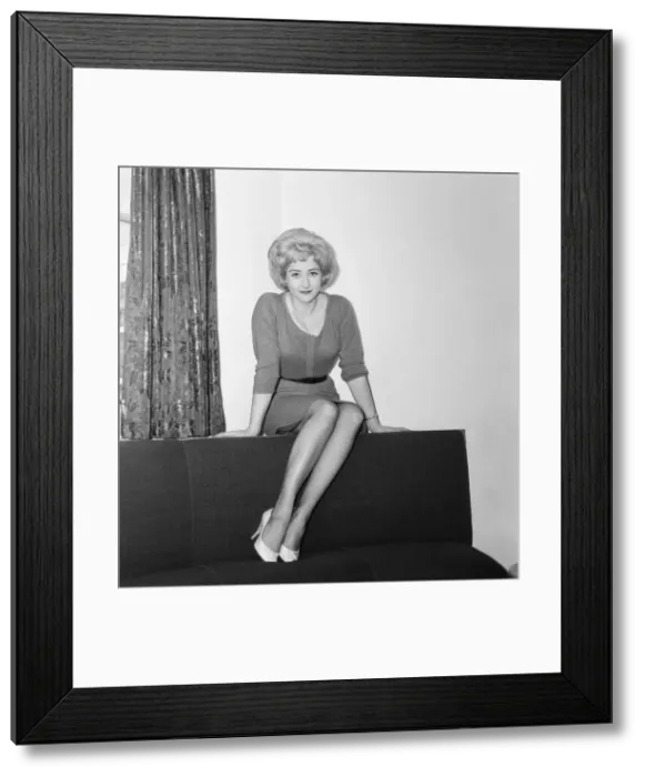 Framed Print : Liz Fraser, English actress, pictured at Shepperton Film Studios