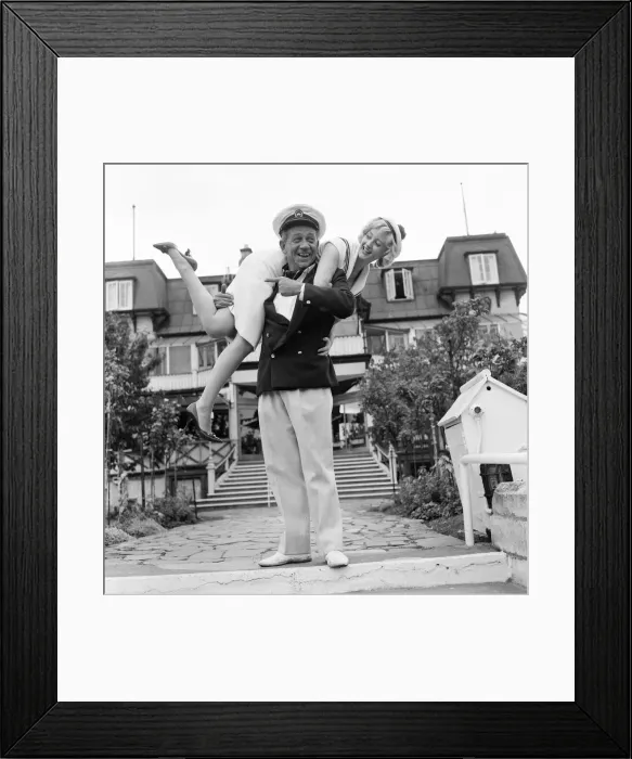 Framed Print : Liz Fraser, English actress, pictured on location at Taggs Island Framed Print : Liz Fraser, English actress, pictured on location at Taggs Island