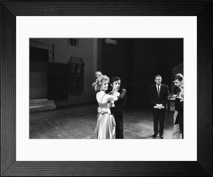 Framed Print : Friends of Covent Garden, Christmas evening rehearsal, Royal Opera House, London Framed Print : Friends of Covent Garden, Christmas evening rehearsal, Royal Opera House, London
