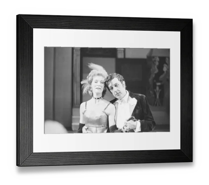 Framed Print : Friends of Covent Garden, Christmas evening rehearsal, Royal Opera House, London Framed Print : Friends of Covent Garden, Christmas evening rehearsal, Royal Opera House, London