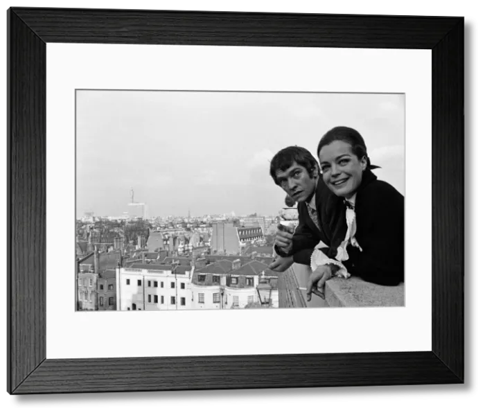 Framed Print : Tom Courtenay and Romy Schneider at the Dorchester Hotel looking at some of the places Framed Print : Tom Courtenay and Romy Schneider at the Dorchester Hotel looking at some of the places
