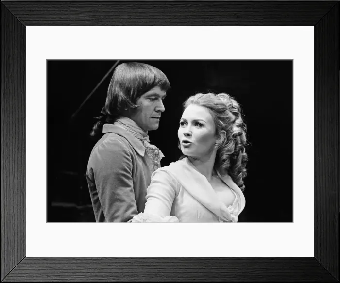 Framed Print : Photocall for She Stoops to Conquer'at the Garrick Theatre Framed Print : Photocall for She Stoops to Conquer'at the Garrick Theatre