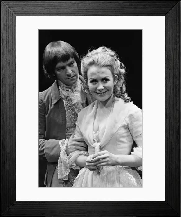 Framed Print : Photocall for She Stoops to Conquer'at the Garrick Theatre Framed Print : Photocall for She Stoops to Conquer'at the Garrick Theatre