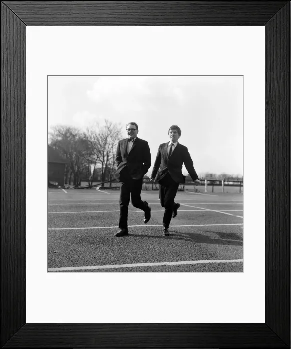 Framed Print : Actor Tom Courtenay went to Bexley to help his friend, Labour candidate Russell Butler Framed Print : Actor Tom Courtenay went to Bexley to help his friend, Labour candidate Russell Butler