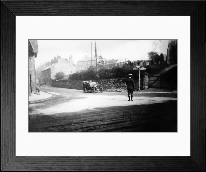 Framed Print : Street scene, London Road, Riverhead, Kent. Circa 1915 Framed Print : Street scene, London Road, Riverhead, Kent. Circa 1915