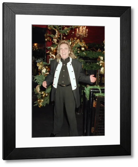 Framed Print : Peter Stringfellow, owner of Cinderellas in Leeds in the 1970s Framed Print : Peter Stringfellow, owner of Cinderellas in Leeds in the 1970s
