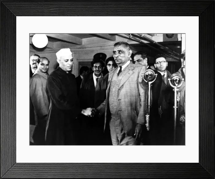 Framed Print : Pandit Jawaharlal Nehru Prime Minister of India greets the Prime Minister of Ceylon Framed Print : Pandit Jawaharlal Nehru Prime Minister of India greets the Prime Minister of Ceylon