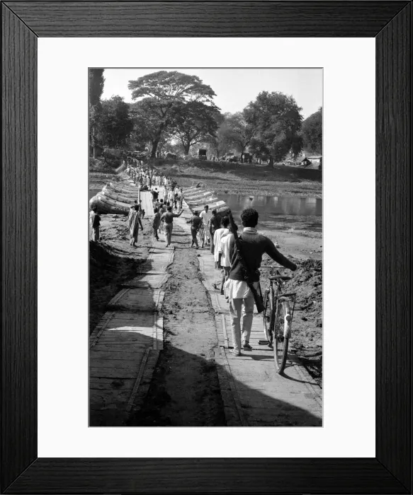 Framed Print : India - War Scenes - 1971 people crossing a river 13 / 06 / 1971 DM71 Framed Print : India - War Scenes - 1971 people crossing a river 13 / 06 / 1971 DM71