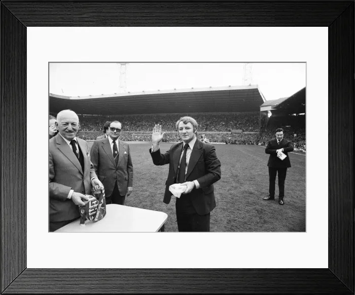Framed Print : Manchester United 4-0 Blackpool, Division Two League match at Old Trafford, Manchester Framed Print : Manchester United 4-0 Blackpool, Division Two League match at Old Trafford, Manchester